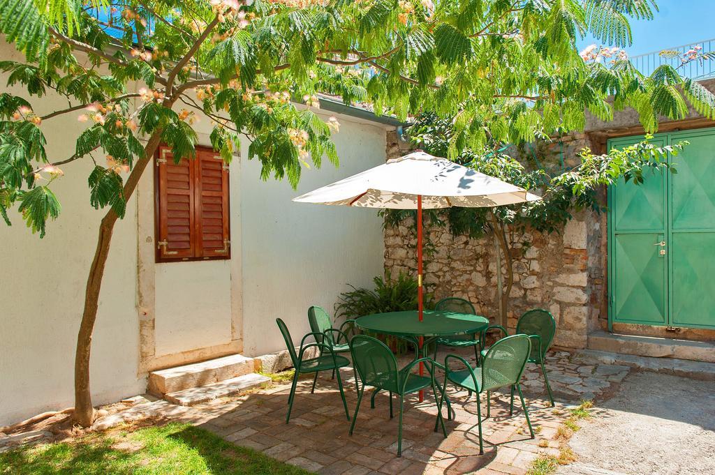 Dalmatian Garden - Free Parking - City Centre Szybenik Pokój zdjęcie
